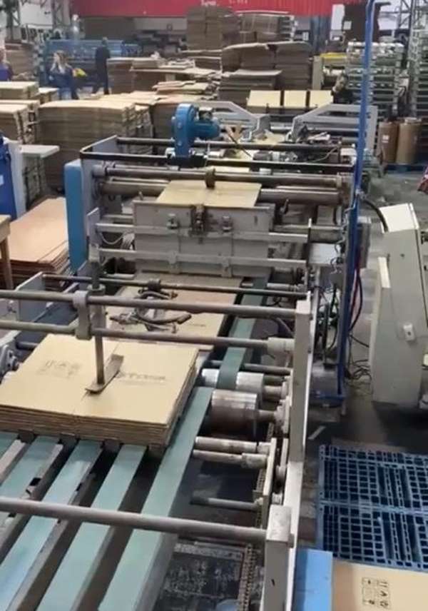 Fornecedor de caixa de papelão sp